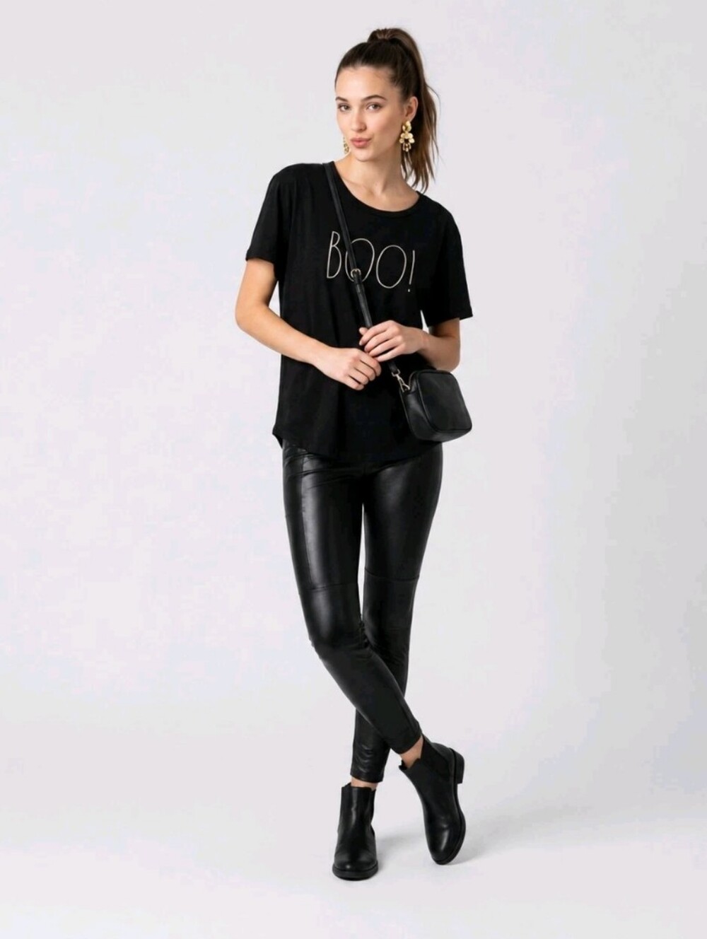 Rae Dunn Black Boo Halloween Tshirt Size Large